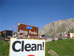 gal/2010/07 - Sella Ronda Bike Day 2010/05 - SellaRonda_Bike_Day/03 - Il mitico Passo Pordoi/_thb_10pordoi_01-01.jpg